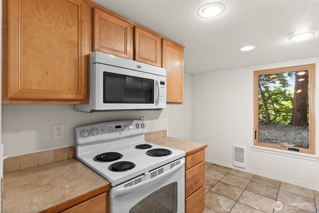 8401 Zircon Drive #C38, Lakewood, WA 98498