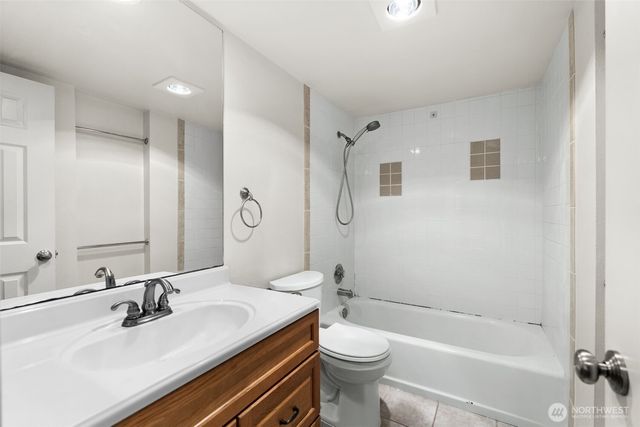 8401 Zircon Drive #C38, Lakewood, WA 98498
