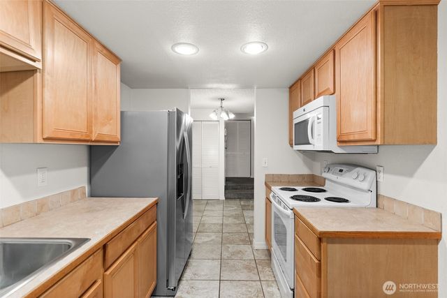 8401 Zircon Drive #C38, Lakewood, WA 98498