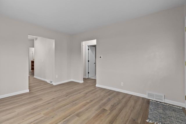 901 9TH STREET, Menasha, WI 54952