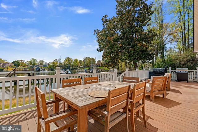 25 LEELAND RD, Edgewater, MD 21037