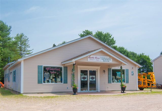 350 Narrow Lane, Charlestown, RI 02813
