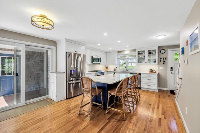 58 Redberry Lane, Marstons Mills, MA 02648