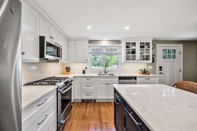 58 Redberry Lane, Marstons Mills, MA 02648