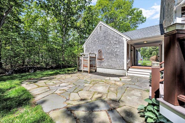 58 Redberry Lane, Marstons Mills, MA 02648