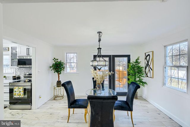 6415 LIBERTY RD, Baltimore, MD 21207