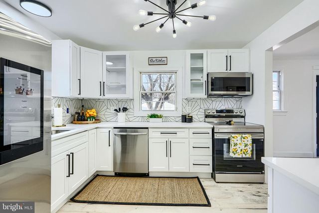 6415 LIBERTY RD, Baltimore, MD 21207