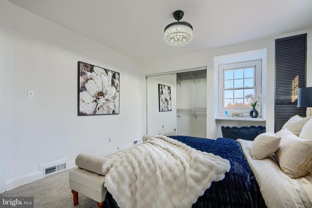 6415 LIBERTY RD, Baltimore, MD 21207