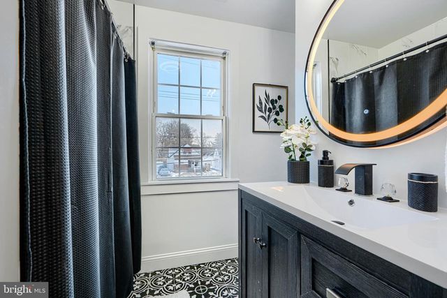 6415 LIBERTY RD, Baltimore, MD 21207