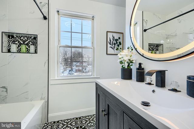 6415 LIBERTY RD, Baltimore, MD 21207