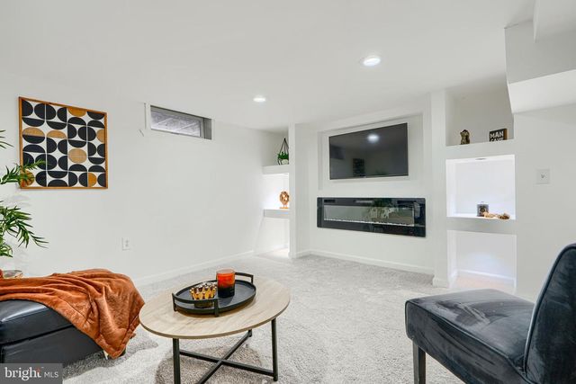 6415 LIBERTY RD, Baltimore, MD 21207