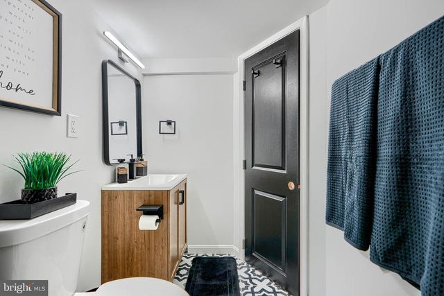 6415 LIBERTY RD, Baltimore, MD 21207