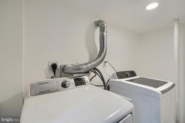 6415 LIBERTY RD, Baltimore, MD 21207