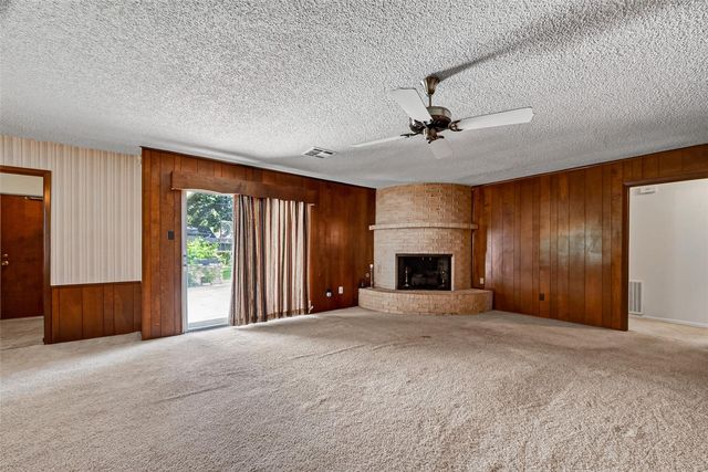 8218 Hazen Street, Houston, TX 77036