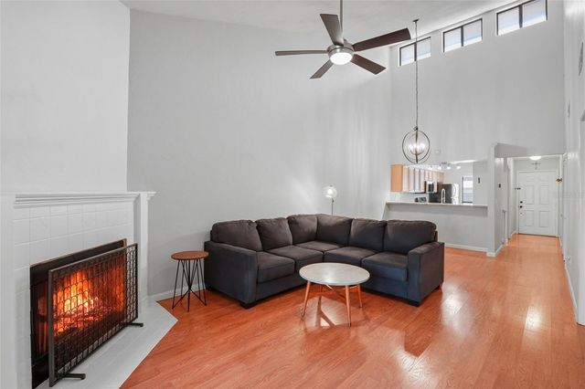 3946 NW 27TH LANE, Gainesville, FL 32606