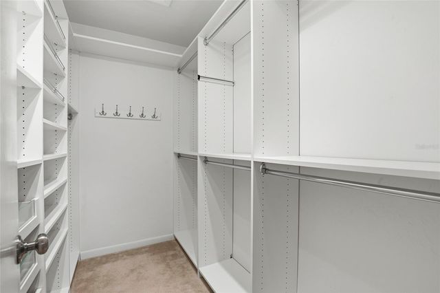 3946 NW 27TH LANE, Gainesville, FL 32606