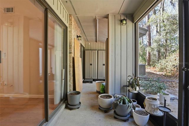 3946 NW 27TH LANE, Gainesville, FL 32606