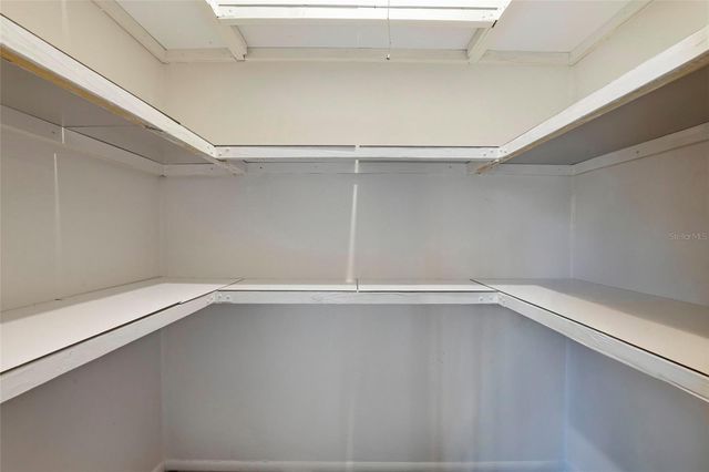 3946 NW 27TH LANE, Gainesville, FL 32606