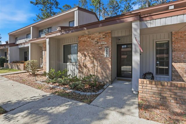 3946 NW 27TH LANE, Gainesville, FL 32606