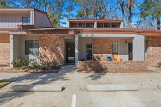 3946 NW 27TH LANE, Gainesville, FL 32606