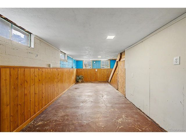 515 Lewis St, Castle Rock, CO 80104