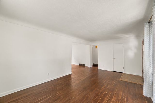 3114 48th Place, Des Moines, IA 50310