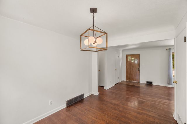 3114 48th Place, Des Moines, IA 50310