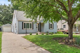 3114 48th Place, Des Moines, IA 50310