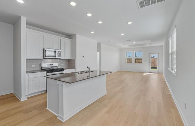 188 Golden Bell WAY, Buda, TX 78610