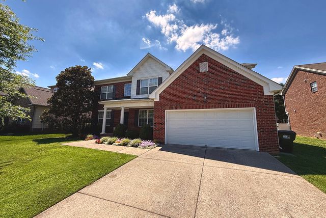 5037 Saint Ives Dr, Murfreesboro, TN 37128
