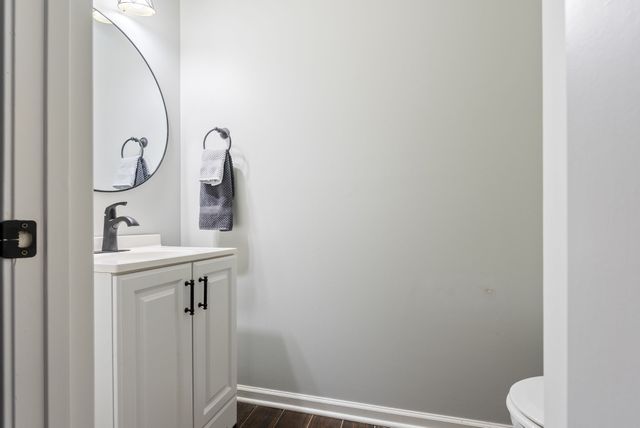 5037 Saint Ives Dr, Murfreesboro, TN 37128
