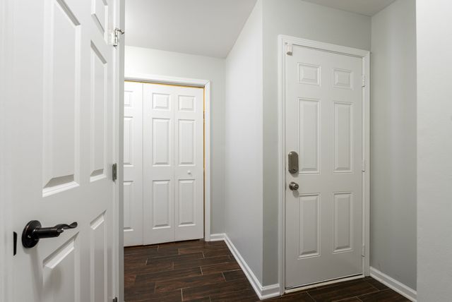 5037 Saint Ives Dr, Murfreesboro, TN 37128