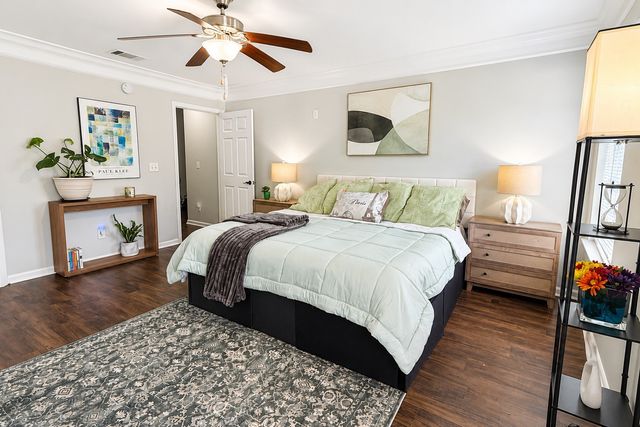 5037 Saint Ives Dr, Murfreesboro, TN 37128