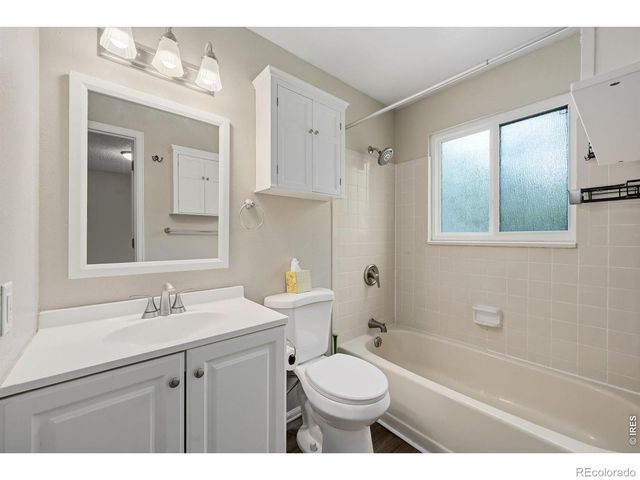 2137 Steele Street, Longmont, CO 80501