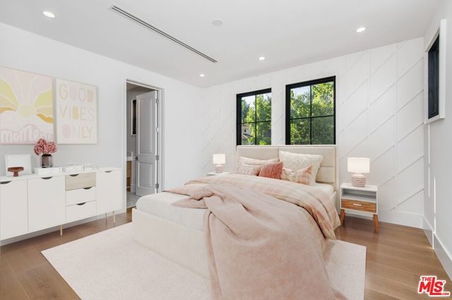 16866 Mooncrest Drive, Encino (los Angeles), CA 91436