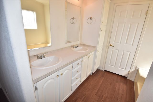 10007 Elderberry Park Lane, Tomball, TX 77375