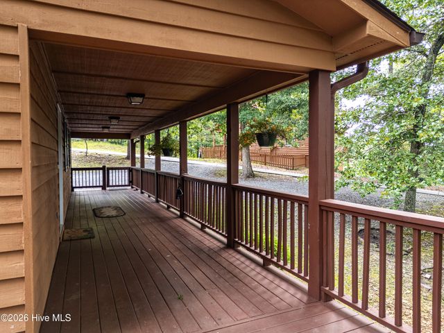 62 Ellis Lane, Murphy, NC 28906