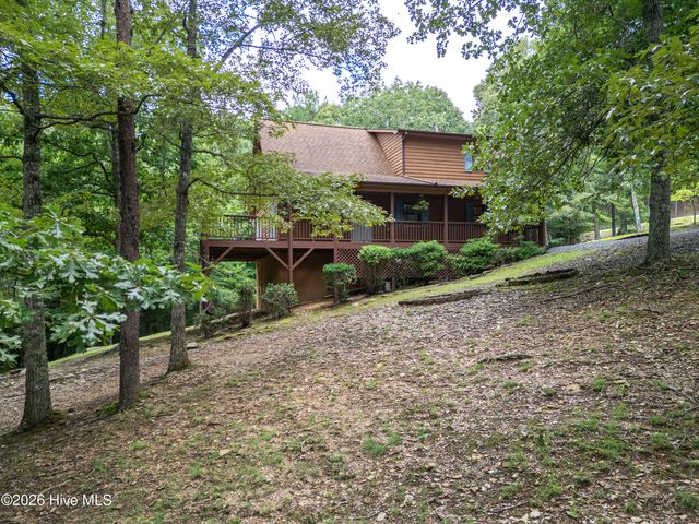 62 Ellis Lane, Murphy, NC 28906