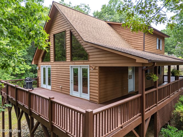 62 Ellis Lane, Murphy, NC 28906