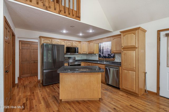 62 Ellis Lane, Murphy, NC 28906