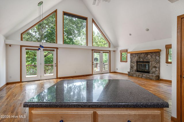 62 Ellis Lane, Murphy, NC 28906