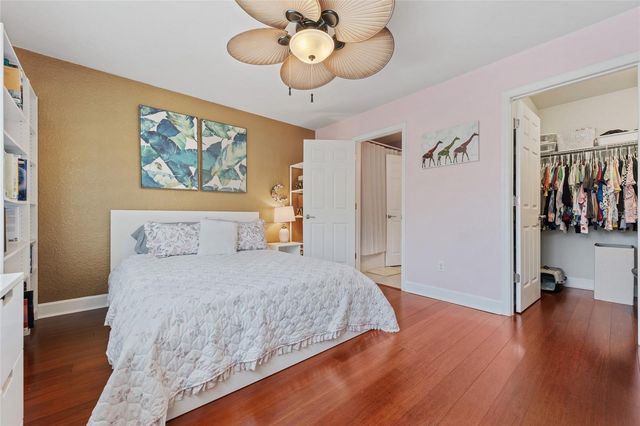 2811 MARIA ISABEL AVE, Ocoee, FL 34761
