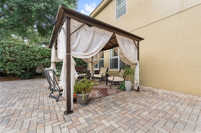 2811 MARIA ISABEL AVE, Ocoee, FL 34761