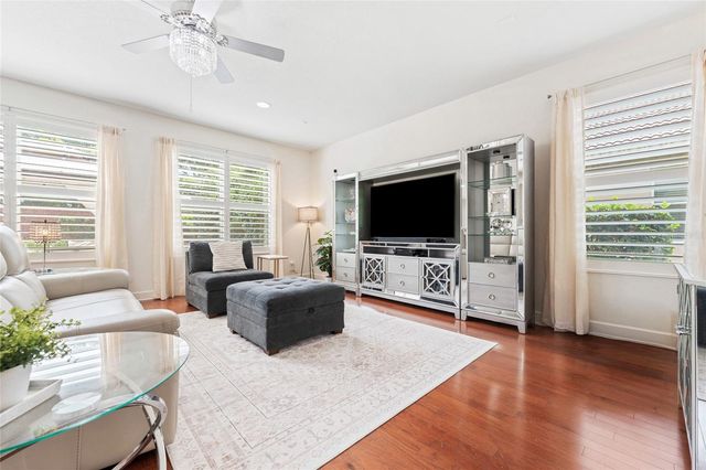 2811 MARIA ISABEL AVE, Ocoee, FL 34761