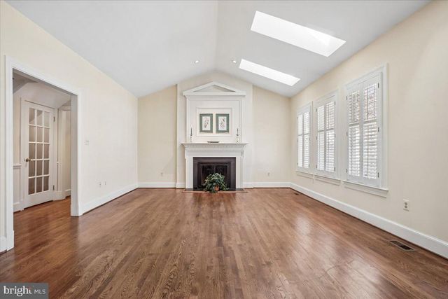 10229 SUNDANCE CT, Potomac, MD 20854