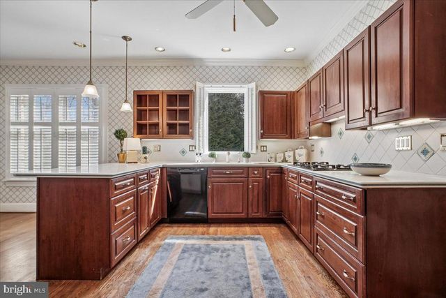 10229 SUNDANCE CT, Potomac, MD 20854