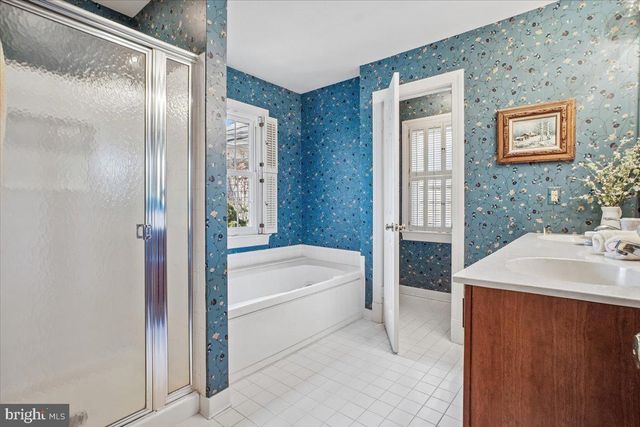 10229 SUNDANCE CT, Potomac, MD 20854