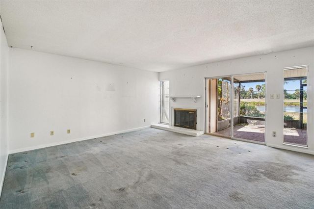 7501 CUMBERLAND ROAD 20, Seminole, FL 33777