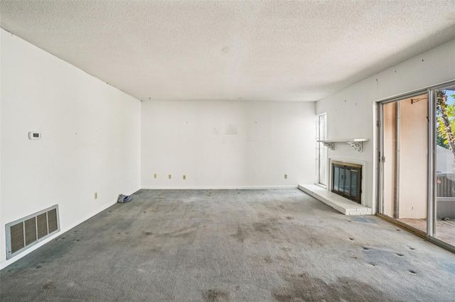 7501 CUMBERLAND ROAD 20, Seminole, FL 33777