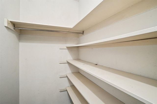 7501 CUMBERLAND ROAD 20, Seminole, FL 33777